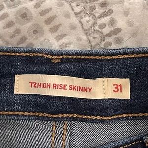 Levi’s female jeans